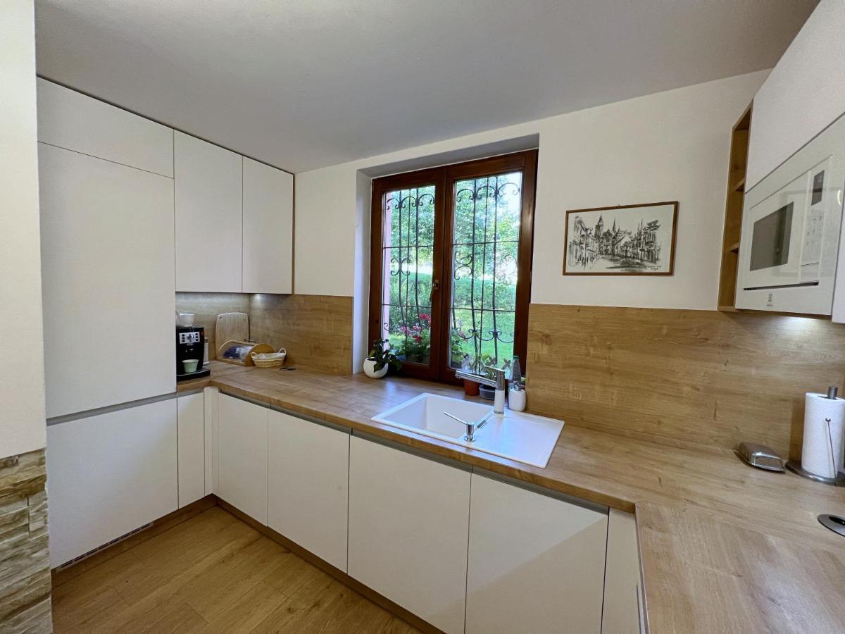 Apartman Stara Sasova Banská Bystrica Buitenkant foto
