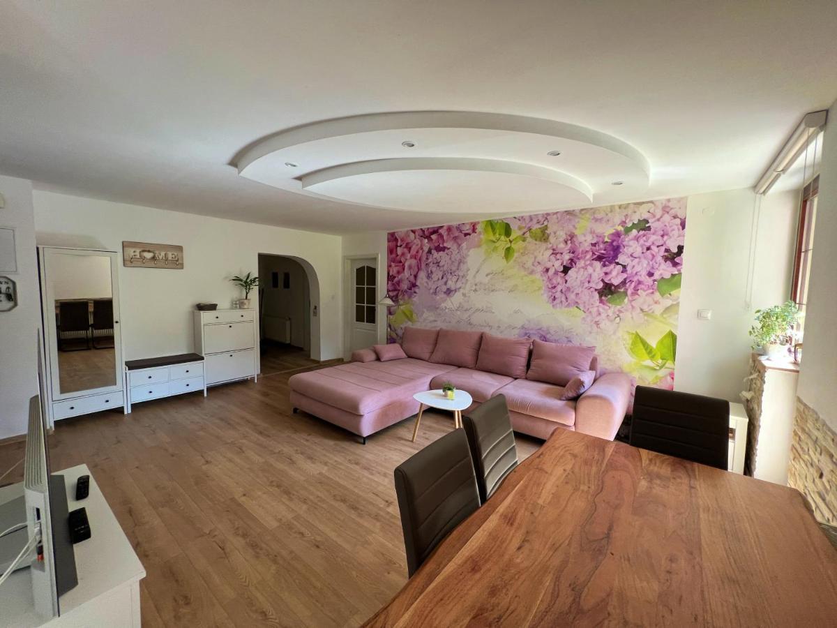 Apartman Stara Sasova Banská Bystrica Buitenkant foto