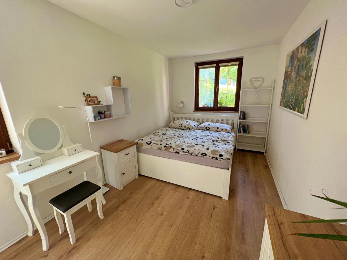 Apartman Stara Sasova Banská Bystrica Buitenkant foto